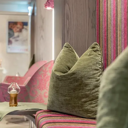 Mein Wurmkogel Отель Хохгургль